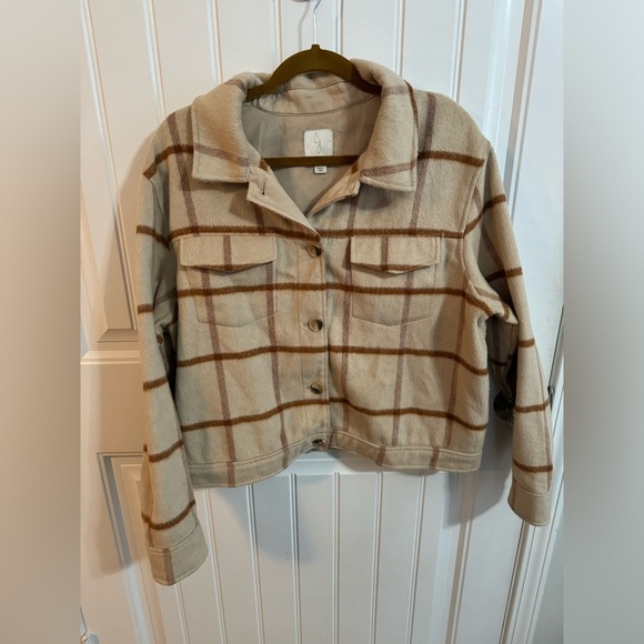 Joie Tan Plaid Cropped Fleece Jacket - Picture 2 of 9